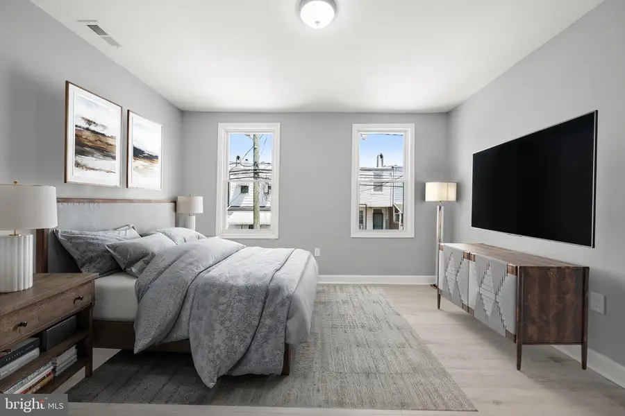 405 S Newkirk St, Baltimore, MD 21224 - #3