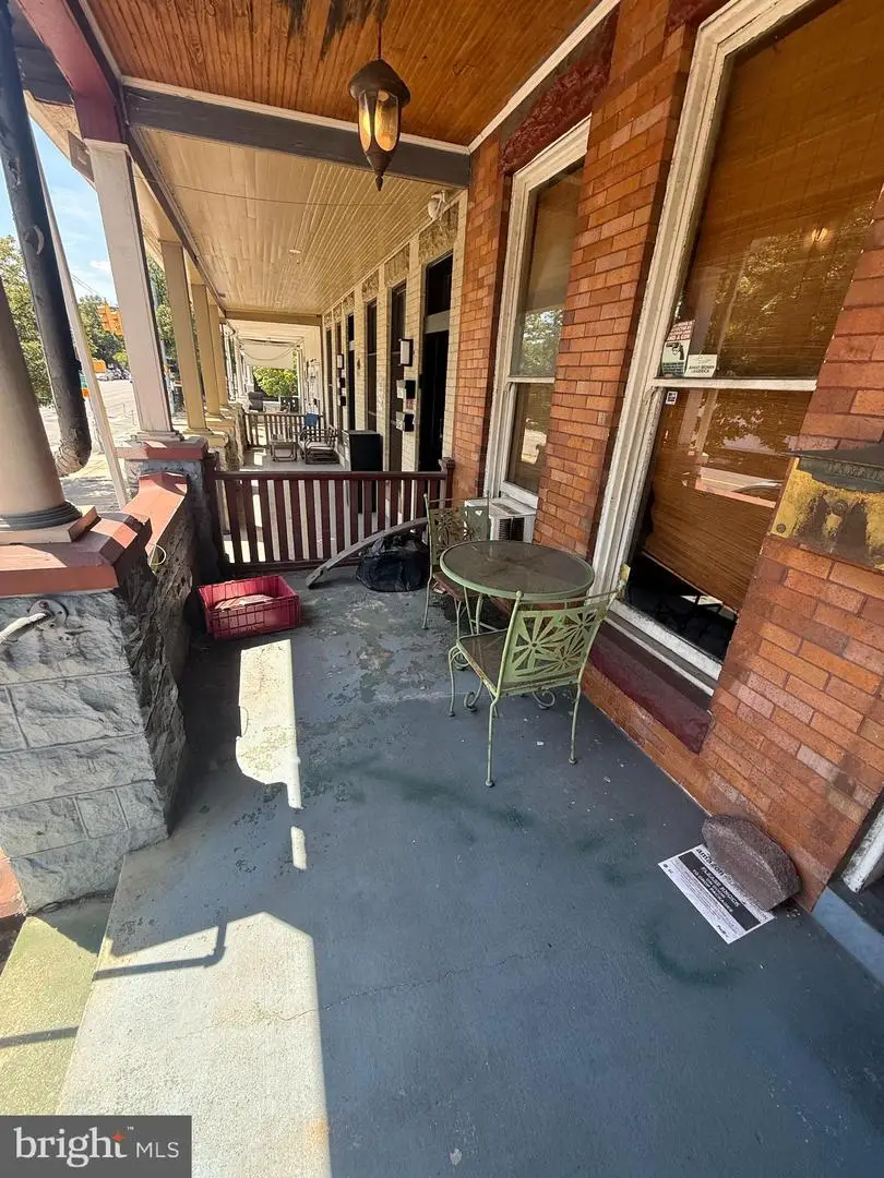 308 E 25th St E, Baltimore, MD 21218 - #2
