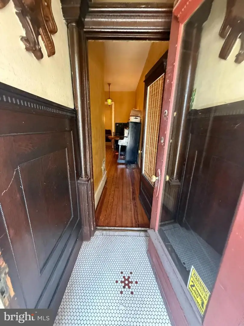 308 E 25th St E, Baltimore, MD 21218 - #3