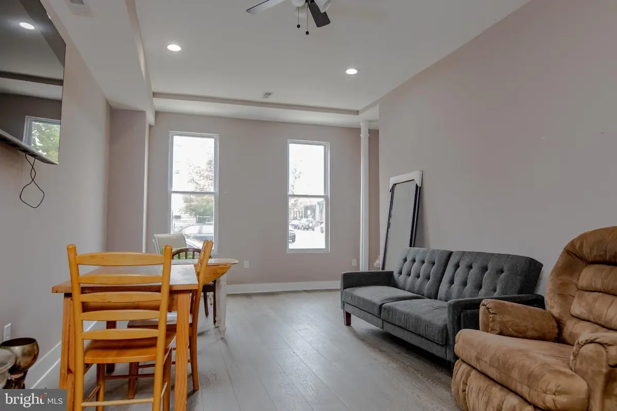2029 N Pulaski St, Baltimore, MD 21217 - #1