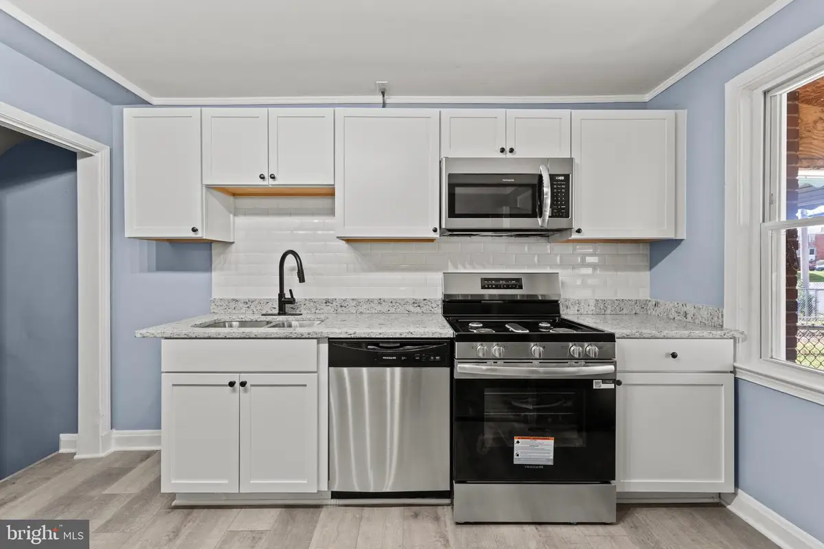 3693 Kenyon Ave, Baltimore, MD 21213 - #1