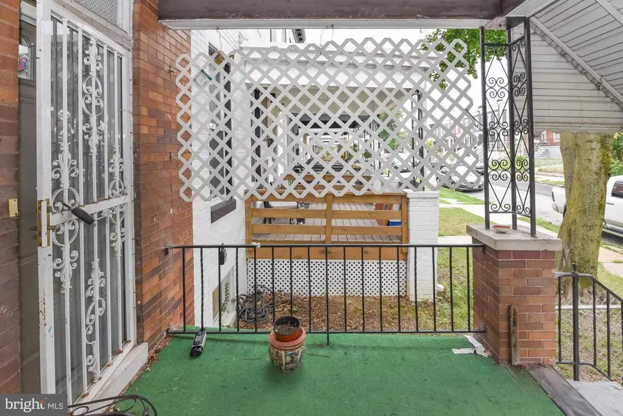 717 Linnard St, Baltimore, MD 21229 - #3