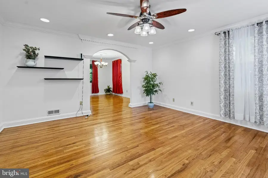 1037 Reverdy Rd, Baltimore, MD 21212 - #3