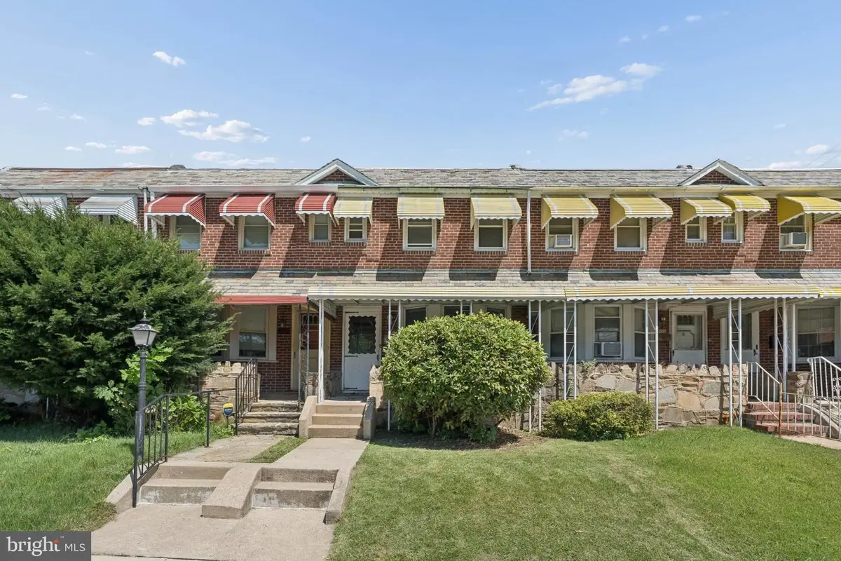 905 N Warwick Ave, Baltimore, MD 21216 - #1