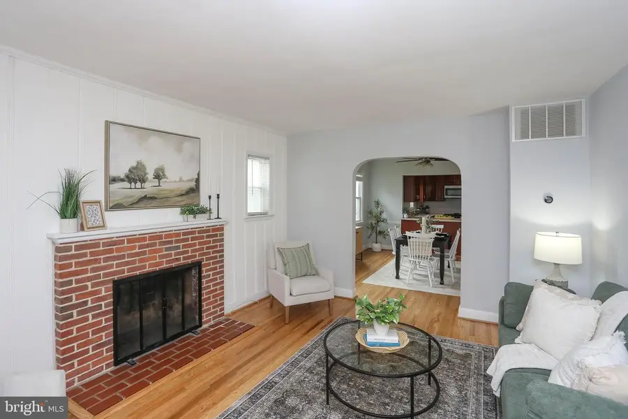 409 Wickham Rd S, Baltimore, MD 21229 - #2