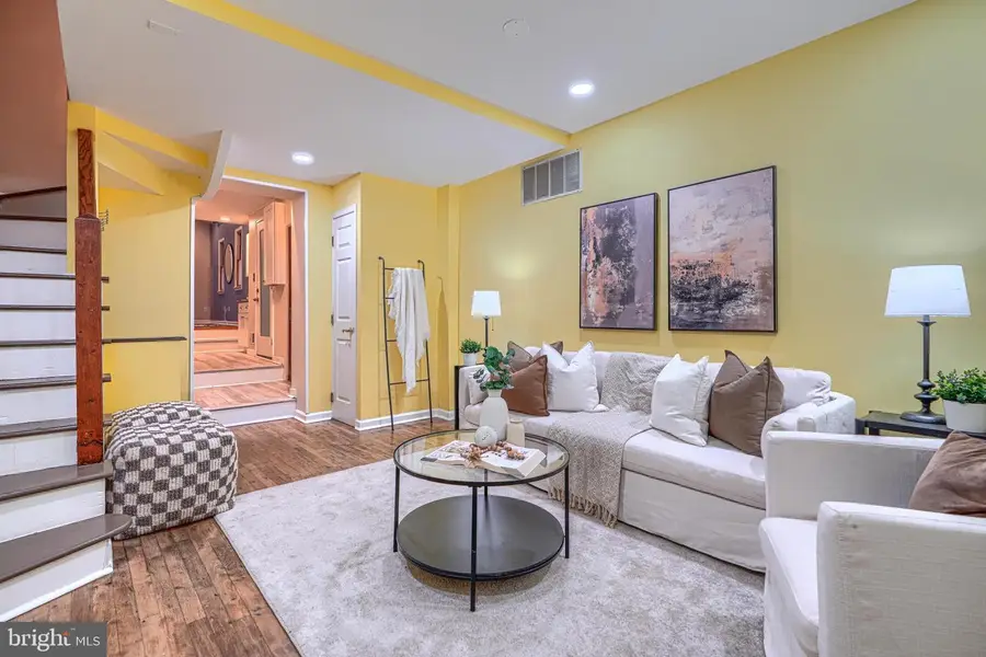 2216 Essex St, Baltimore, MD 21231 - #3