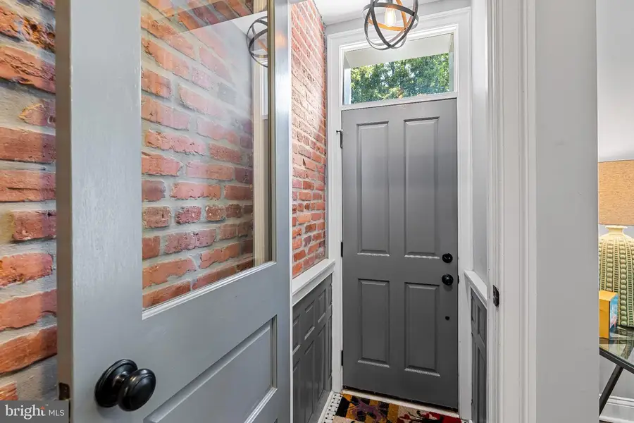 918 S Highland Ave S, Baltimore, MD 21224 - #3