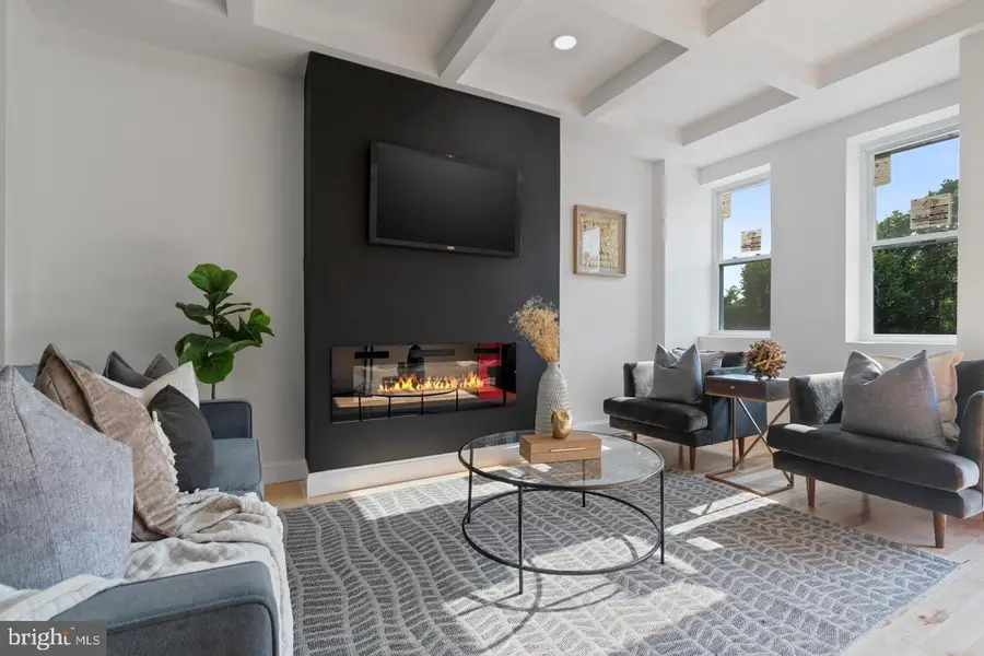 1049 N Milton Ave, Baltimore, MD 21205 - #2