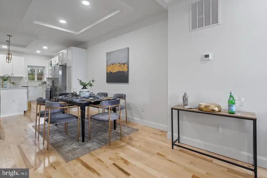 1049 N Milton Ave, Baltimore, MD 21205 - #3