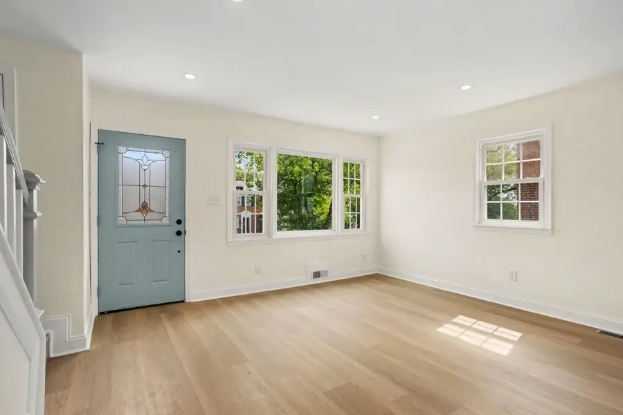 1635 Walterswood Rd, Baltimore, MD 21239 - #2