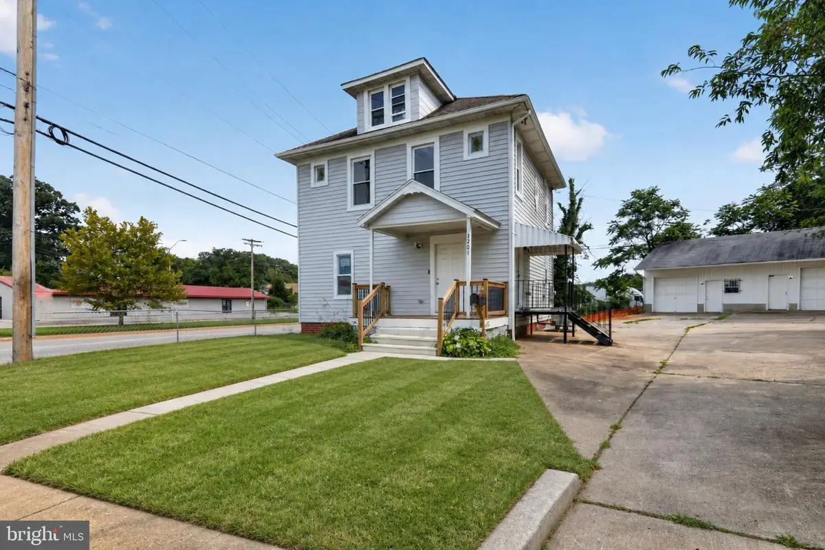 3201 Magnolia Ave, Baltimore, MD 21227 - #1