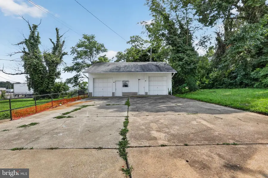 3201 Magnolia Ave, Baltimore, MD 21227 - #3