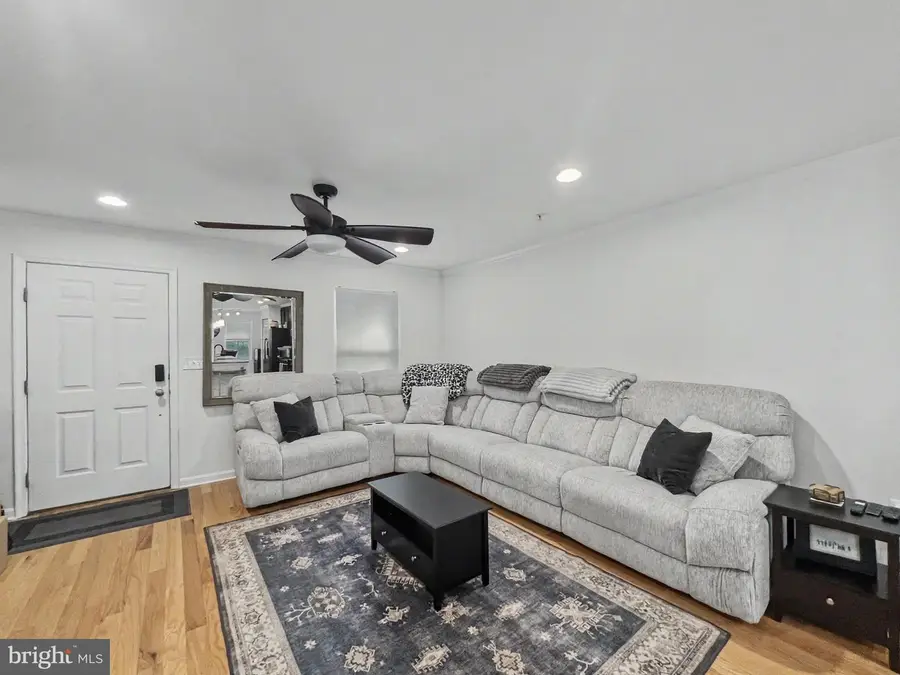 4629 Dillon Pl, Baltimore, MD 21224 - #3