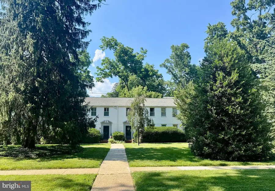 5203 Falls Rd #11, Baltimore, MD 21210 - #2