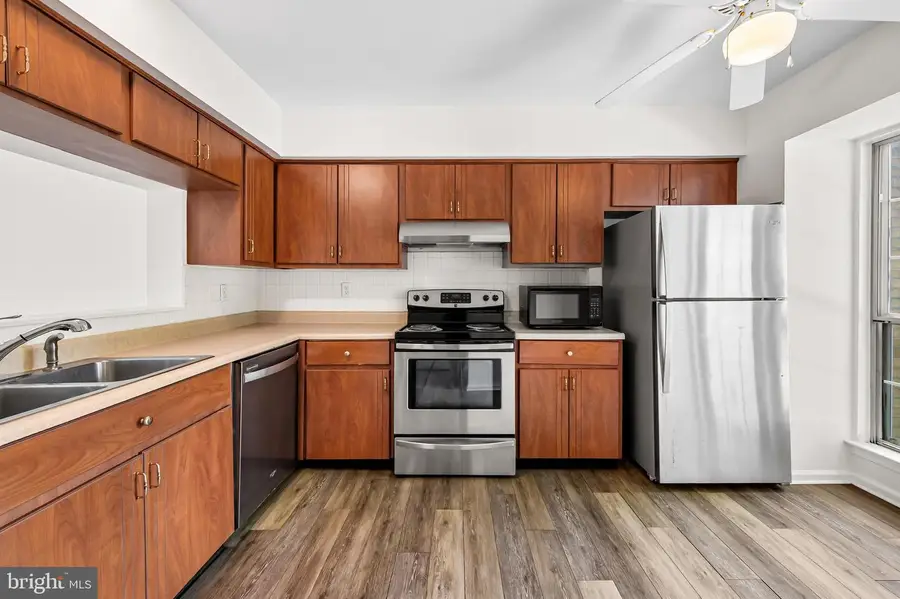 919 Dartmouthglen Way, Baltimore, MD 21212 - #3