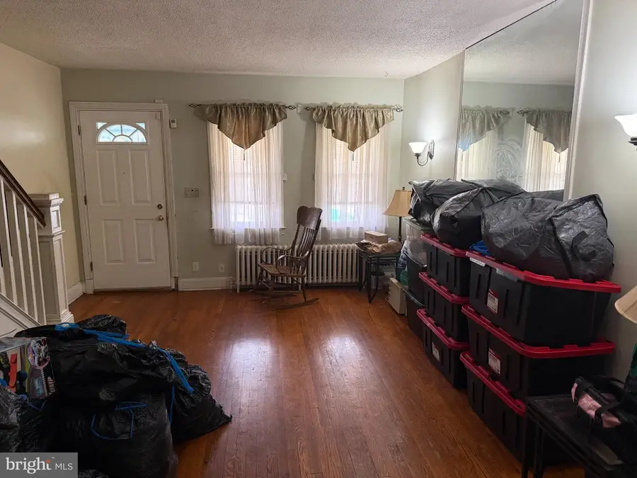 4027 Cranston Ave, Baltimore, MD 21229 - #3