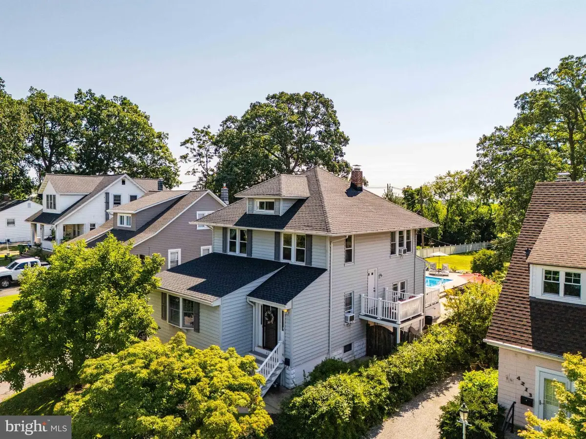 4215 Harcourt Rd, Baltimore, MD 21214 - #1
