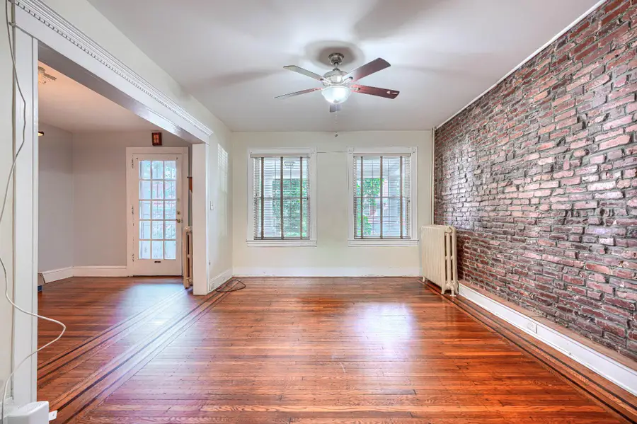 205 E 32nd, Baltimore, MD 21218 - #3