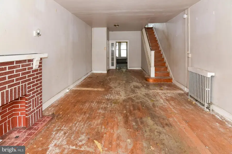 512 E 35th St, Baltimore, MD 21218 - #3