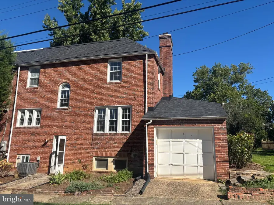 313 Eastway Ct, Baltimore, MD 21212 - #2