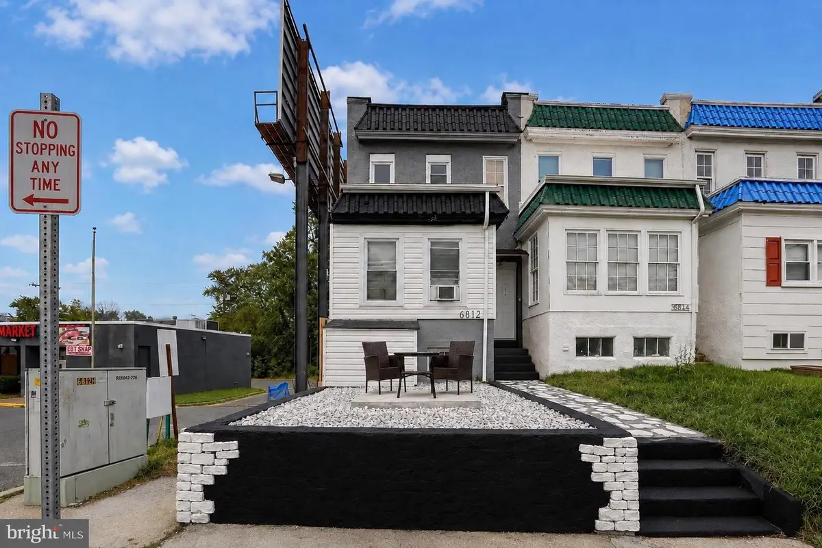 6812 Harford Rd, Parkville, MD 21234 - #1