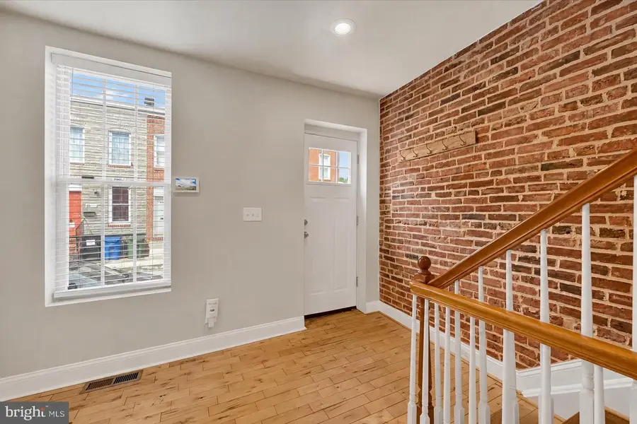 803 Mangold St, Baltimore, MD 21230 - #3