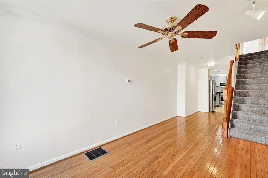 923 S Curley St, Baltimore, MD 21224 - #3