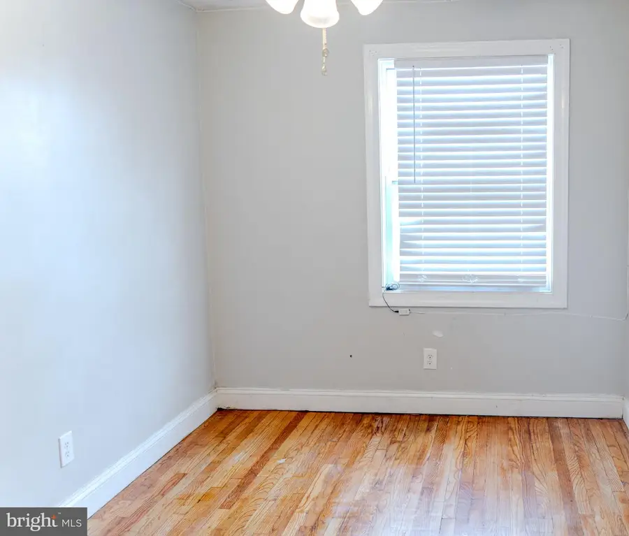 3913 Brehms Ln, Baltimore, MD 21213 - #3