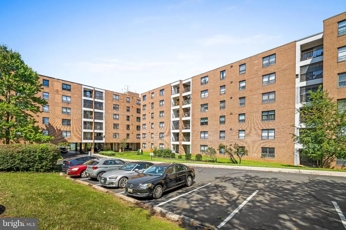 6317 Park Heights Ave #503, Baltimore, MD 21215 - #1