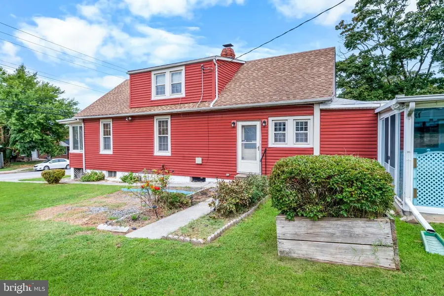 3911 2nd St, Baltimore, MD 21225 - #2