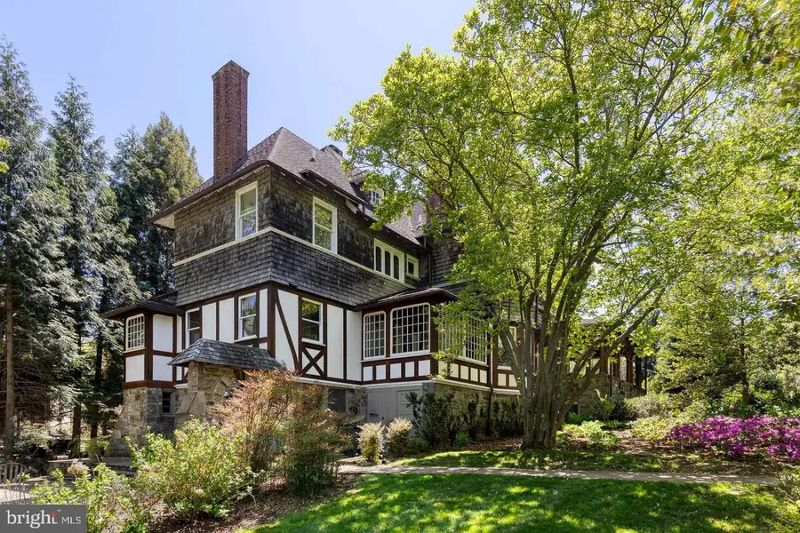 501 Woodlawn Rd, Baltimore, MD 21210 - #2