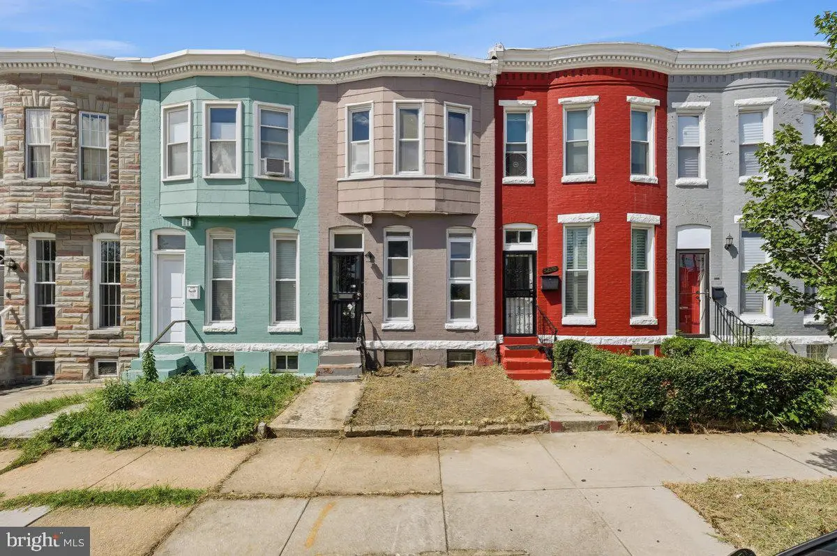 3218 Barclay St, Baltimore, MD 21218 - #1