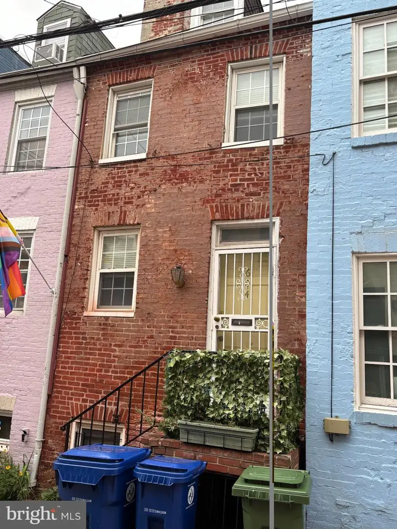 604 Jasper St, Baltimore, MD 21201 - #1