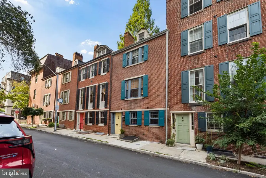 12 W Hamilton St, Baltimore, MD 21201 - #2