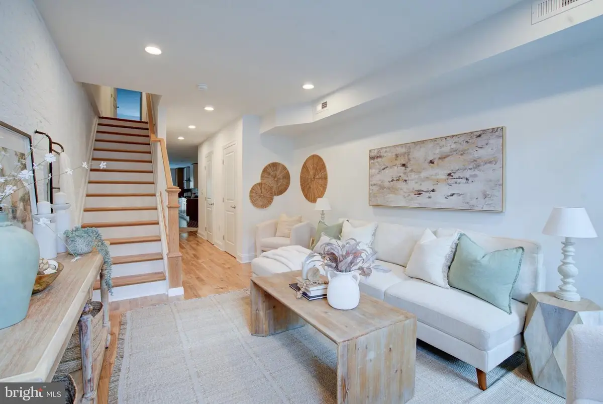 821 S Curley St, Baltimore, MD 21224 - #1