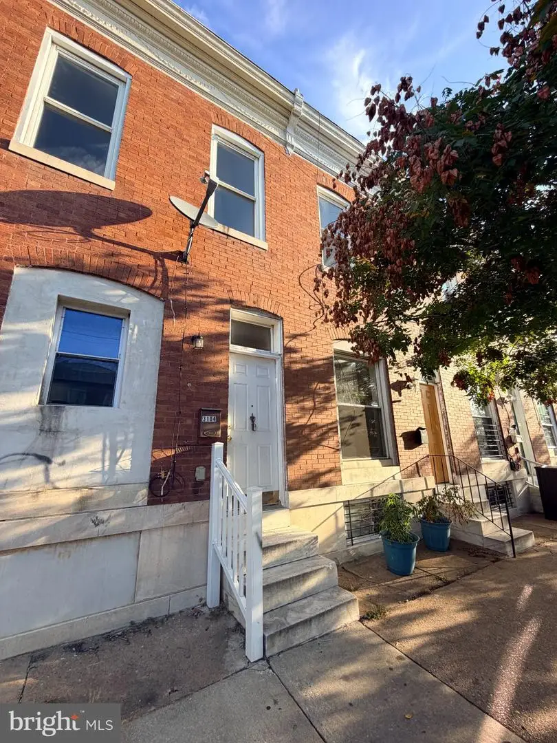 3104 E Fayette St, Baltimore, MD 21224 - #1