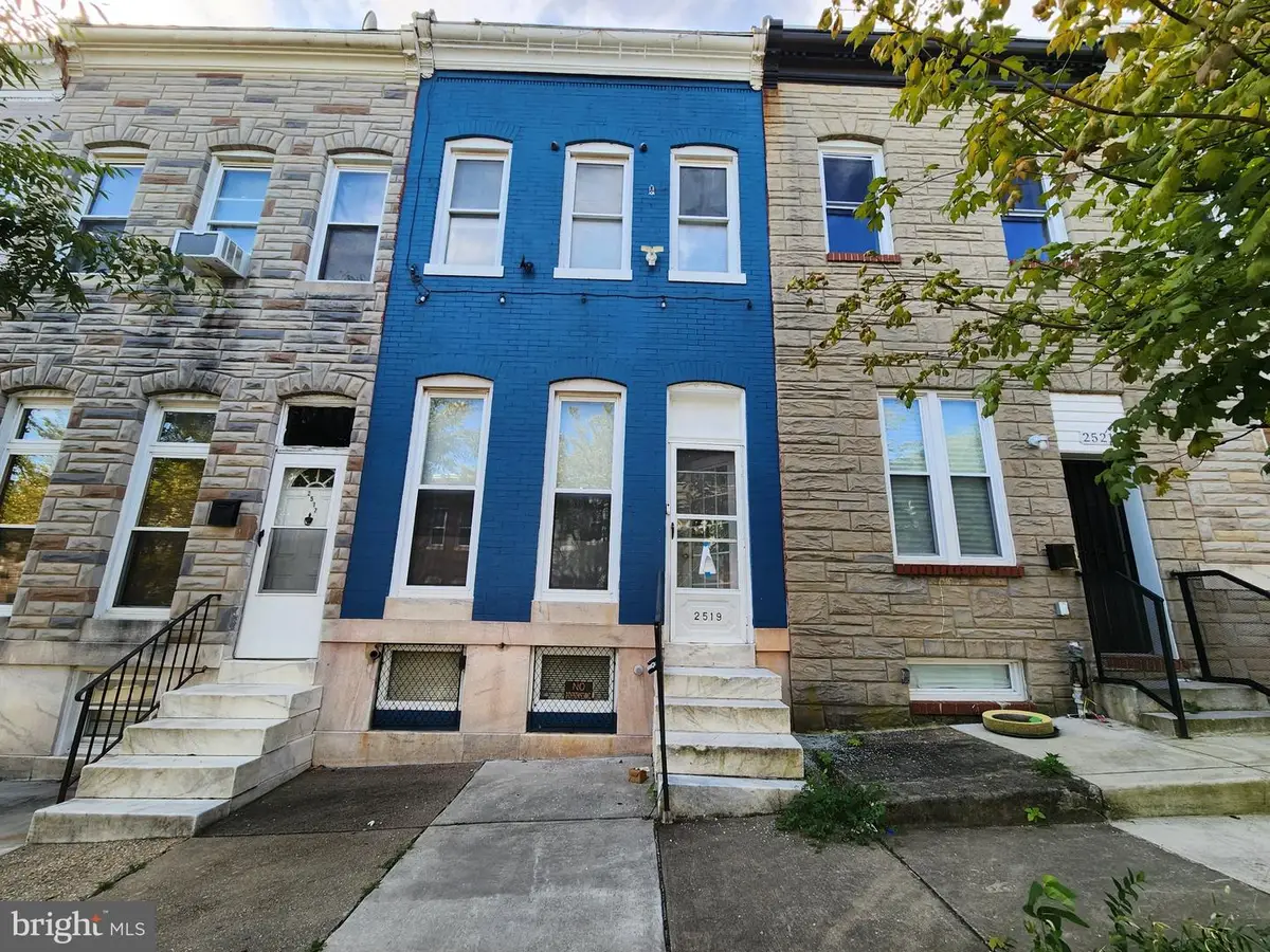 2519 W Fayette St, Baltimore, MD 21223 - #1