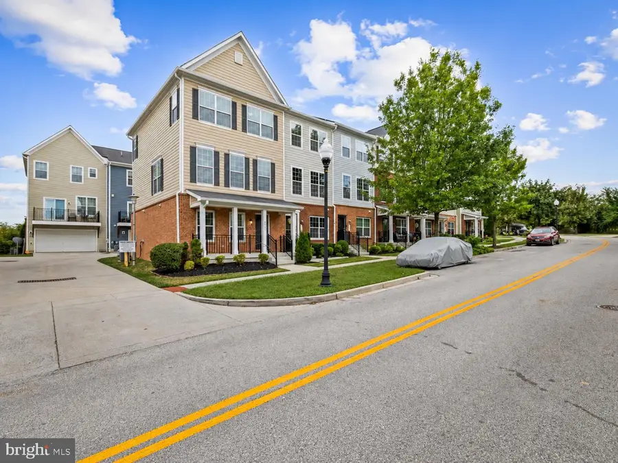 4521 Scarlet Oak Ln, Baltimore, MD 21229 - #3