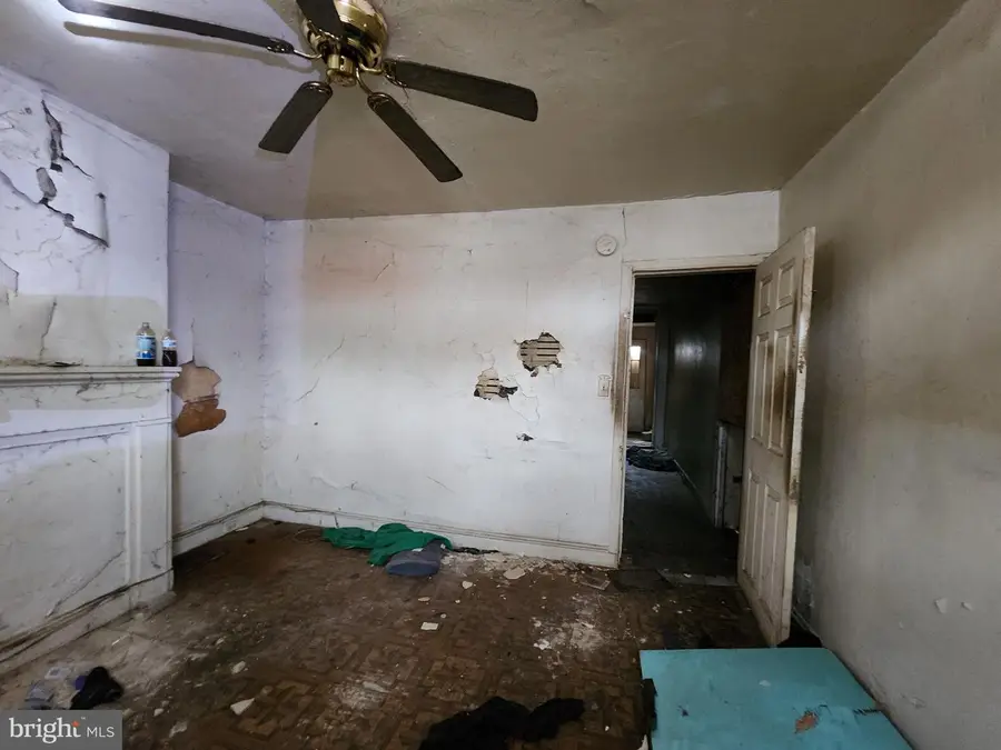 1617 Cole St, Baltimore, MD 21223 - #3