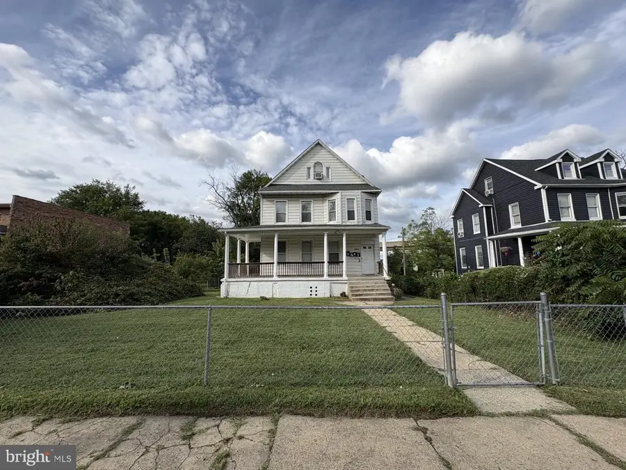 3904 Groveland Ave, Baltimore, MD 21215 - #2