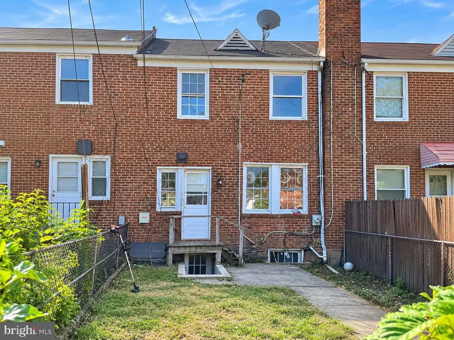 6628 Altamont Ave, Baltimore, MD 21228 - #2