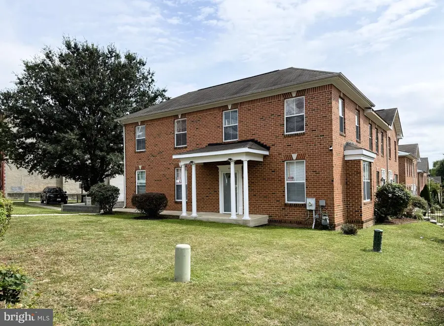 605 N Fremont Ave N, Baltimore, MD 21201 - #2