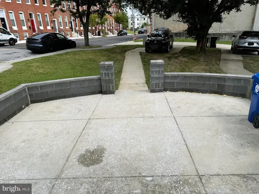 605 N Fremont Ave N, Baltimore, MD 21201 - #3