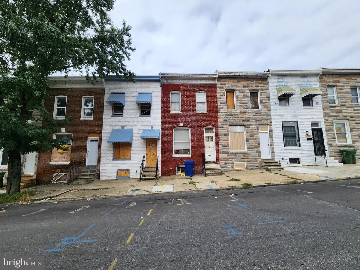 208 S Smallwood St, Baltimore, MD 21223 - #1