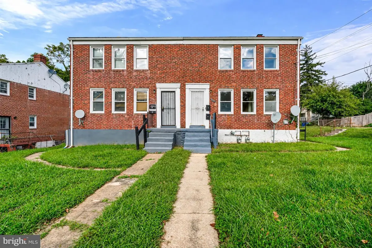 3001 Lawina Rd, Baltimore, MD 21216 - #1