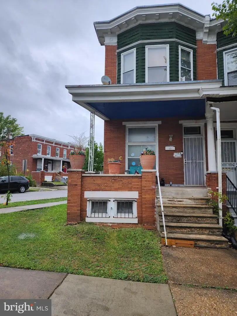 2813 The Alameda, Baltimore, MD 21218 - #1