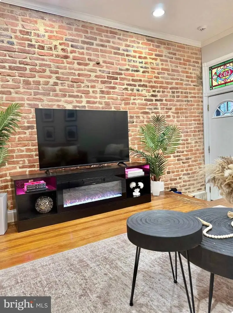 605 S Lakewood Ave, Baltimore, MD 21224 - #2