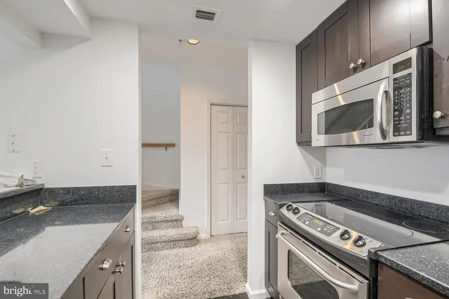 1000 Fell St #438, Baltimore, MD 21231 - #3