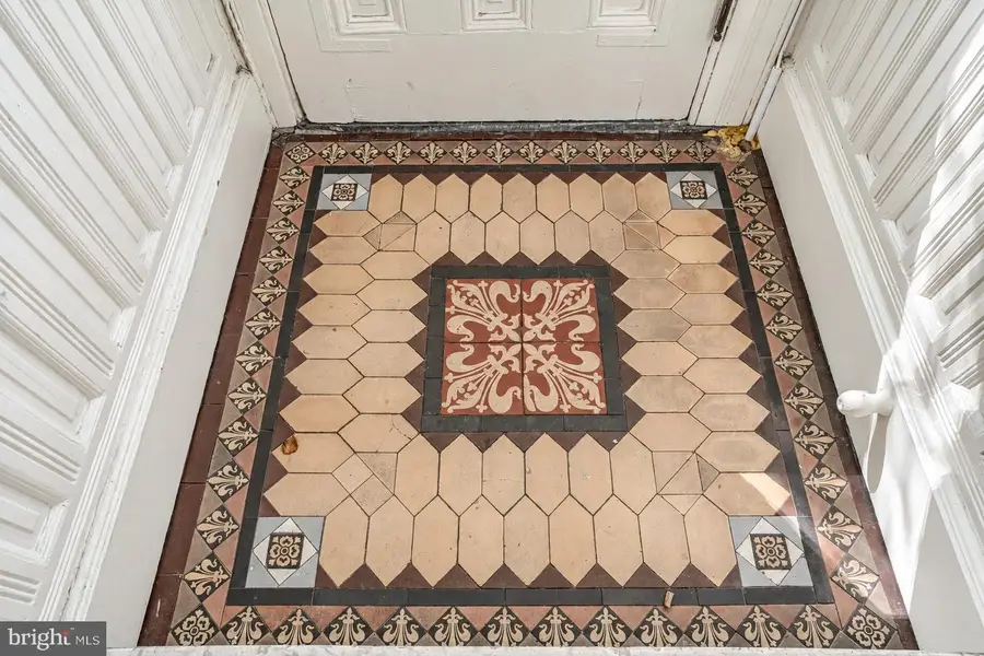 1217 John St, Baltimore, MD 21217 - #2