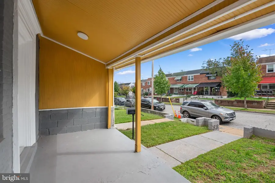 636 Hillview Rd, Baltimore, MD 21225 - #3